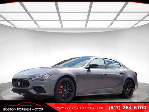 Used 2022 Maserati Ghibli Modena RWD image 1