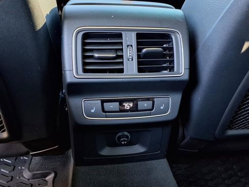 Used 2018 Audi Q5 Prestige image 24