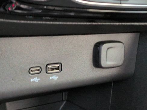 Used 2024 Buick Encore GX Sport Touring w/ Comfort Package FWD image 20