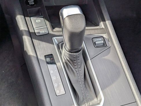 New 2026 Nissan Kicks SV image 28