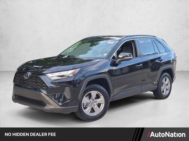 Certified 2025 Toyota RAV4 XLE AWD/4WD image 1