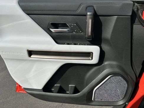 New 2025 GMC Hummer EV 3X image 23