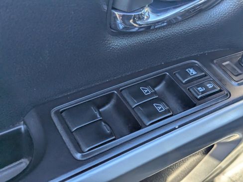 Certified 2021 Nissan Titan SV w/ SV Convenience Package image 20