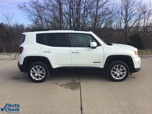 Used 2020 Jeep Renegade Latitude w/ Cold Weather Group image 2