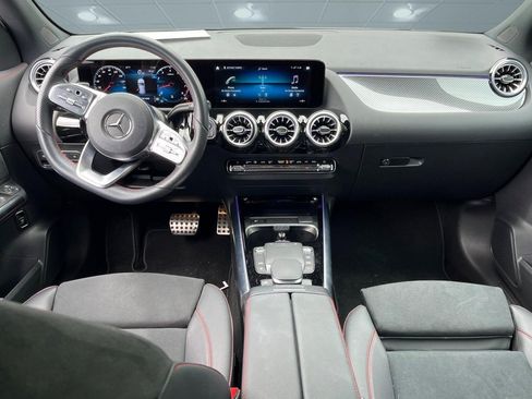 Certified 2023 Mercedes-Benz GLA 35 AMG 4MATIC image 7
