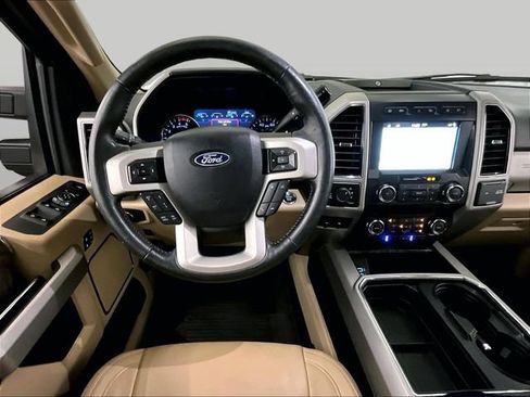 Used 2019 Ford F250 Lariat w/ Lariat Ultimate Package AWD/4WD image 6