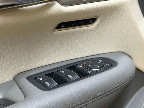 Certified 2024 Cadillac XT5 Premium Luxury FWD image 25