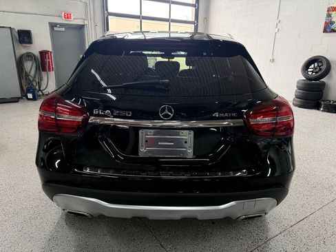 Used 2019 Mercedes-Benz GLA 250 4MATIC image 4