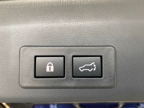 New 2026 Subaru Ascent Touring AWD/4WD image 8