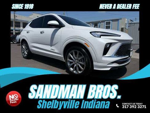 Used 2025 Buick Encore GX Avenir w/ Avenir Technology Package AWD/4WD image 1