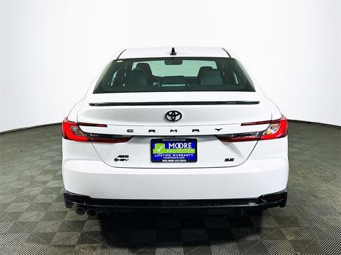 New 2026 Toyota Camry SE Nightshade image 7