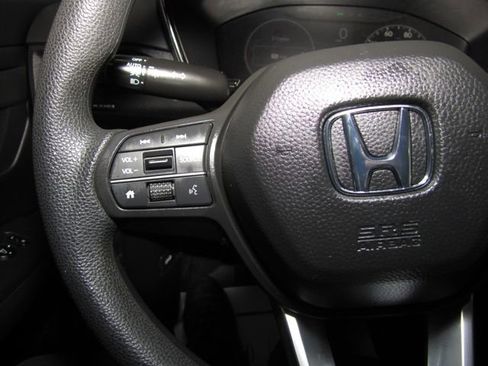 Certified 2025 Honda CR-V LX image 5