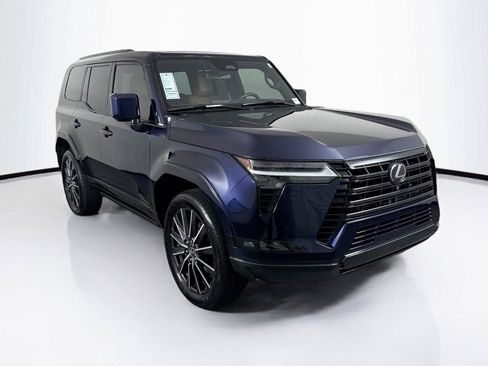 Used 2025 Lexus GX 550 w/ Accessory Package (2T) AWD/4WD image 10