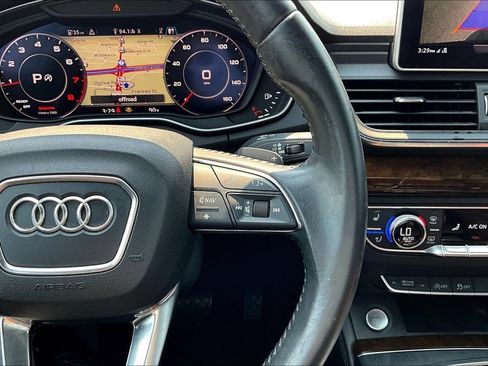Used 2019 Audi Q5 2.0T Premium Plus w/ Premium Plus Package AWD/4WD image 12