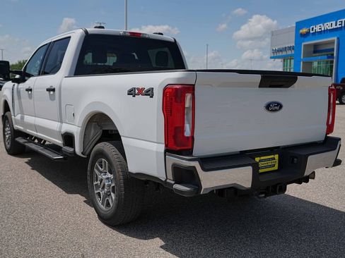 Used 2025 Ford F250 XLT AWD/4WD image 8