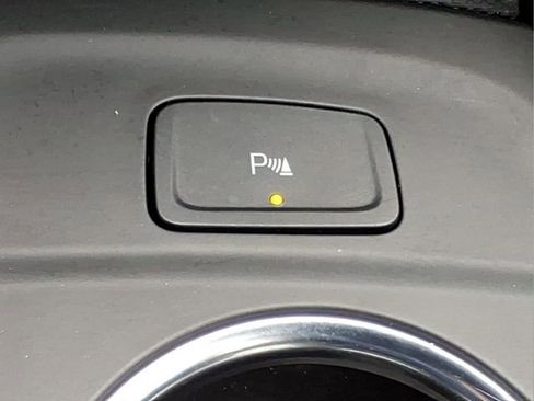 Used 2024 Chevrolet Equinox LT w/ LPO, Floor Liner Package image 22