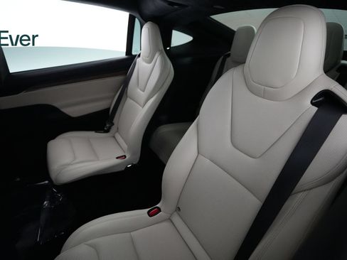 Used 2024 Tesla Model X AWD/4WD image 24