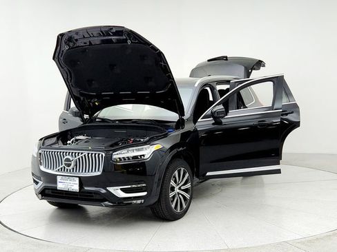 New 2025 Volvo XC90 B6 Plus w/ Protection Package Premier image 9