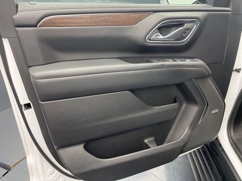 Used 2024 Chevrolet Tahoe High Country image 10