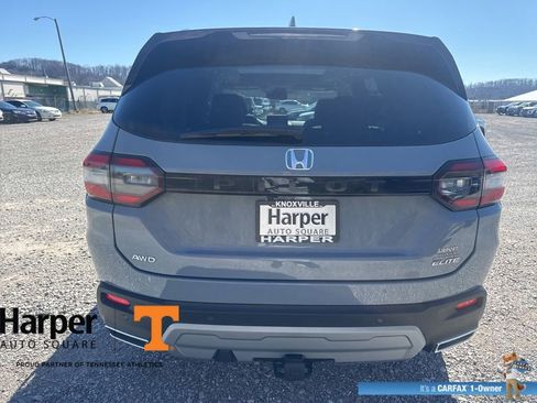 Used 2025 Honda Pilot Elite image 4