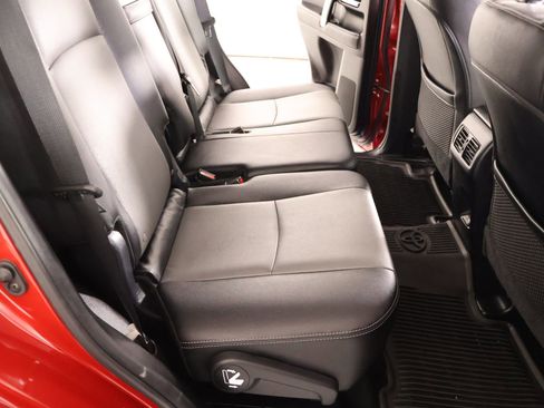 Used 2023 Toyota 4Runner SR5 Premium w/ Moonroof Package AWD/4WD image 17