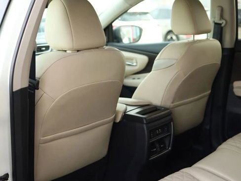 Used 2024 Nissan Murano Platinum w/ Cargo Package FWD image 33
