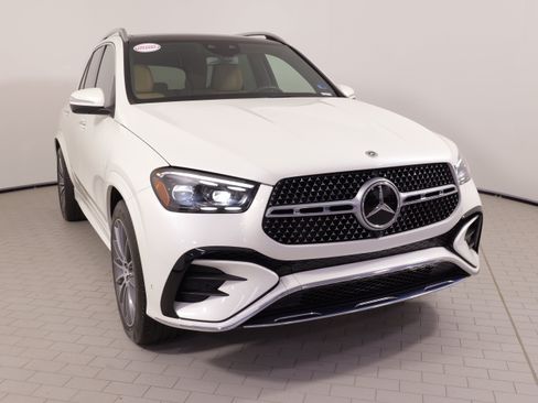 Used 2024 Mercedes-Benz GLE 450 4MATIC image 5