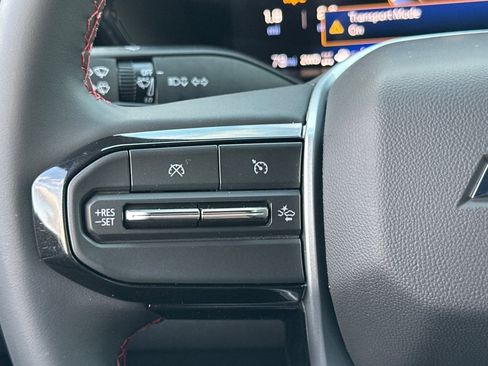 New 2025 Chevrolet Colorado Z71 w/ Midnight Edition image 26