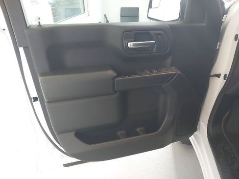 New 2026 Chevrolet Silverado 1500 Custom AWD/4WD image 25