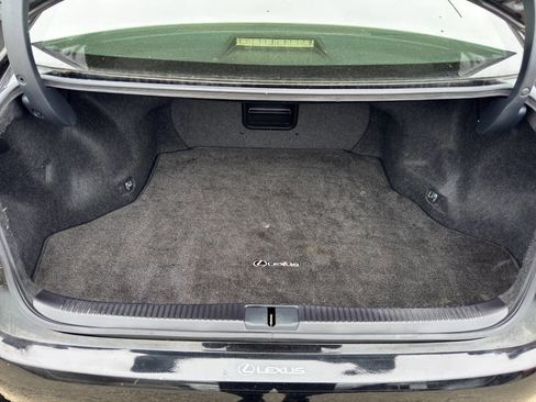 Used 2015 Lexus ES 350 w/ Luxury Package FWD image 18