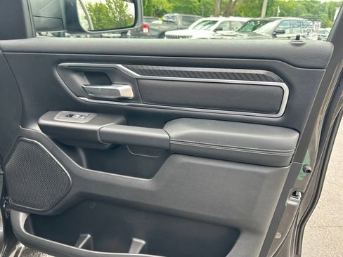 New 2026 RAM 1500 4x4 Crew Cab image 40