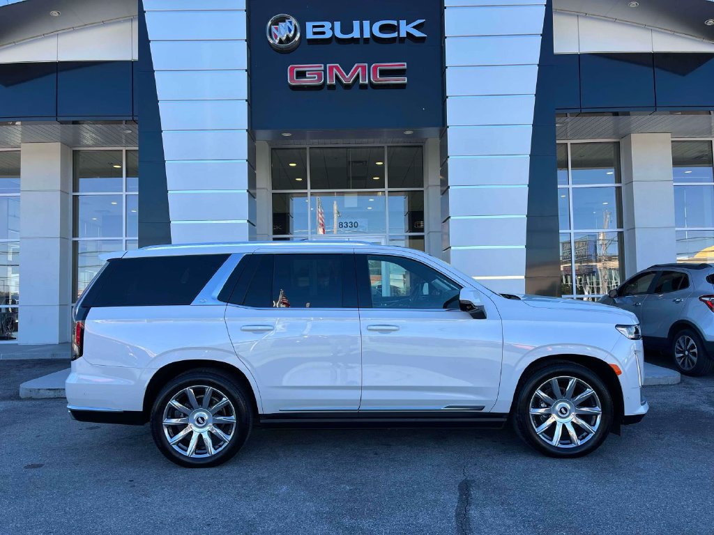 Certified 2021 Cadillac Escalade Premium Luxury Platinum AWD/4WD image 2