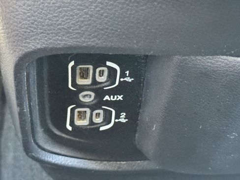 Used 2019 RAM 1500 Big Horn AWD/4WD image 28