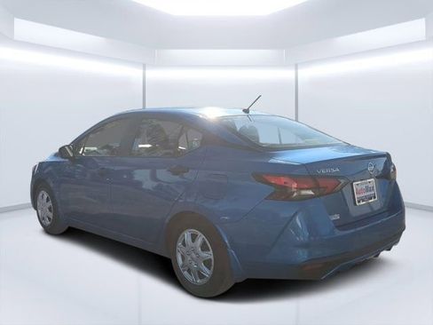 Used 2020 Nissan Versa S image 5