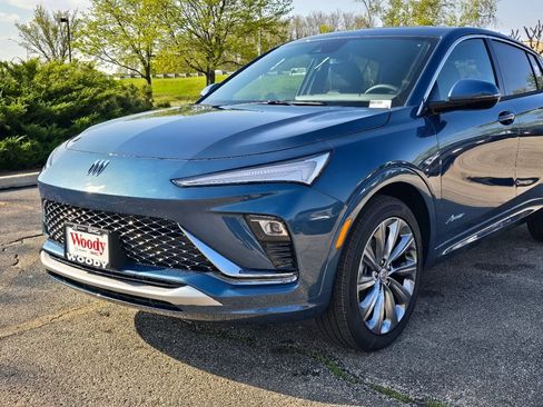 New 2026 Buick Envista Avenir FWD image 11