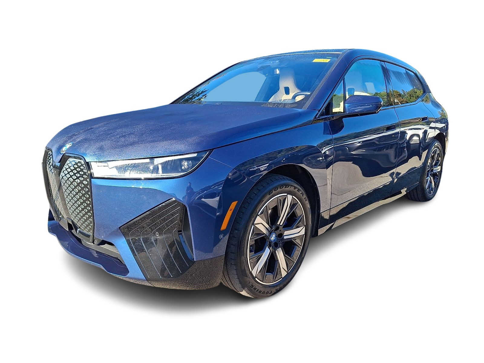 Used 2024 BMW iX xDrive50 w/ Premium Package AWD/4WD image 3