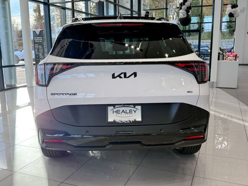 New 2026 Kia Sportage X-Line w/ X-Line Technology Package image 6