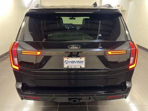 New 2026 Ford Expedition Tremor image 5