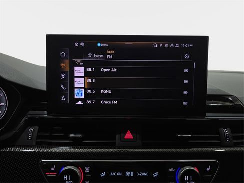 Used 2024 Audi S5 Premium Plus w/ Premium Plus Package image 24