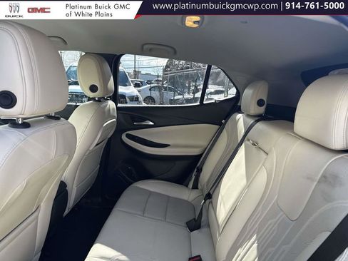 Used 2024 Buick Encore GX Avenir image 12