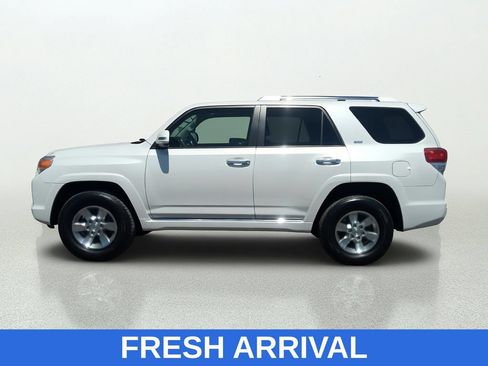 Used 2013 Toyota 4Runner SR5 w/ Premium Pkg AWD/4WD image 4