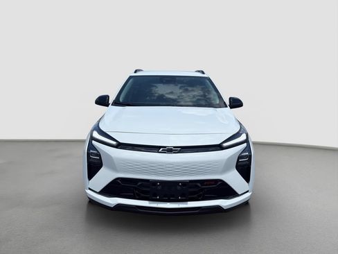 New 2027 Chevrolet Bolt RS FWD image 2