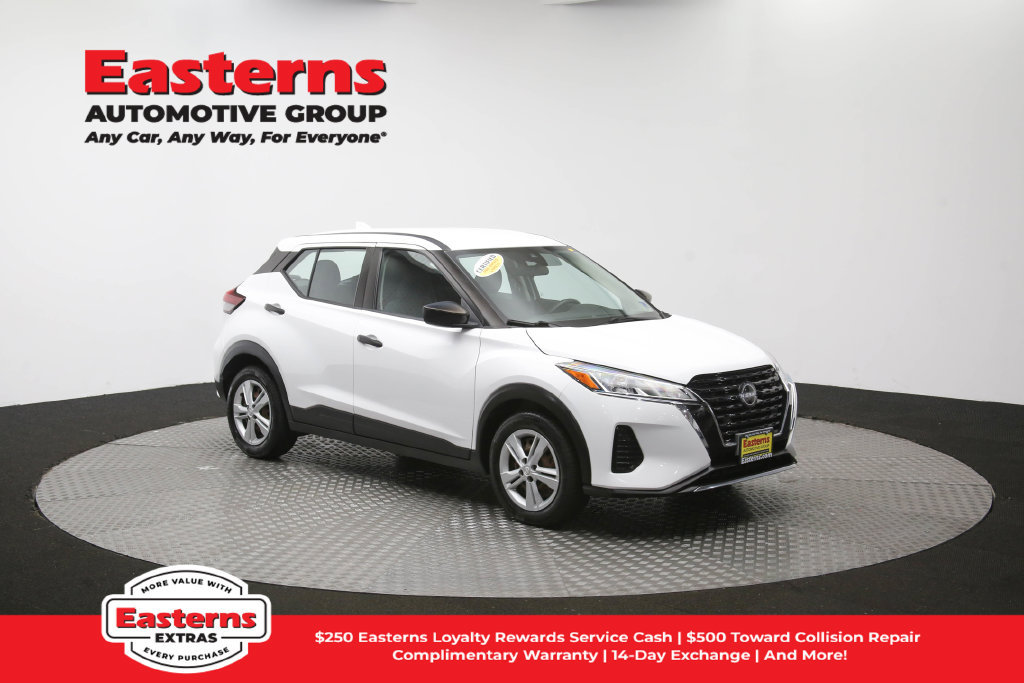 Used 2022 Nissan Kicks S FWD image 48