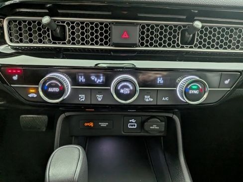 Used 2024 Honda Civic EX-L image 20