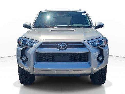 Used 2023 Toyota 4Runner TRD Off-Road Premium w/ Off Road Premium Plus Package AWD/4WD image 2