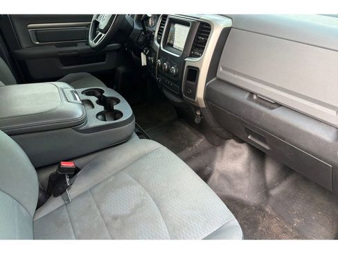 Used 2016 RAM 3500 SLT image 17