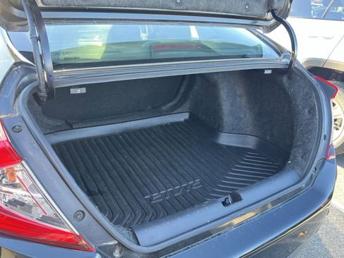 Used 2017 Honda Civic EX image 21