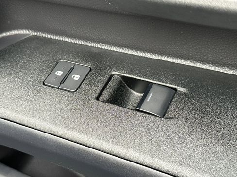 Used 2025 Toyota 4Runner TRD Off-Road Premium image 22