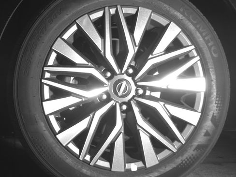 Used 2025 Nissan Altima 2.5 SV image 12