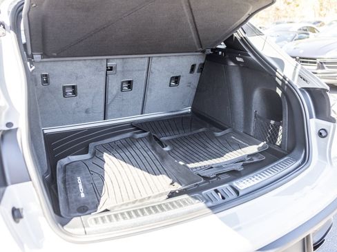 Certified 2026 Porsche Macan S AWD/4WD image 29